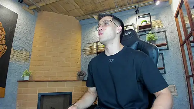 alexgiraldo  online show from 19, 2, 2025