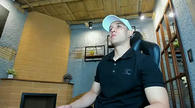 alexgiraldo  online show from 7, 3, 2025