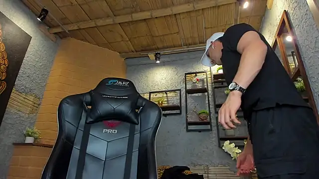 alexgiraldo  online show from 7, 3, 2025