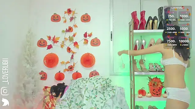 loverubii online show from 7, 11, 2025