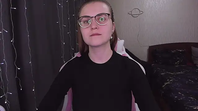 MissBrightShine online show from 6, 3, 2025