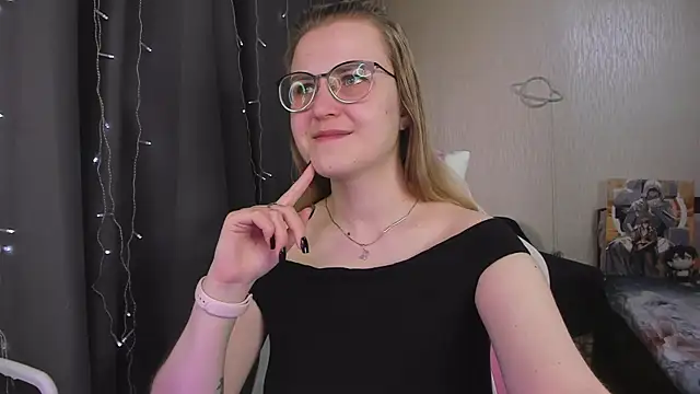 MissBrightShine online show from 23, 4, 2026