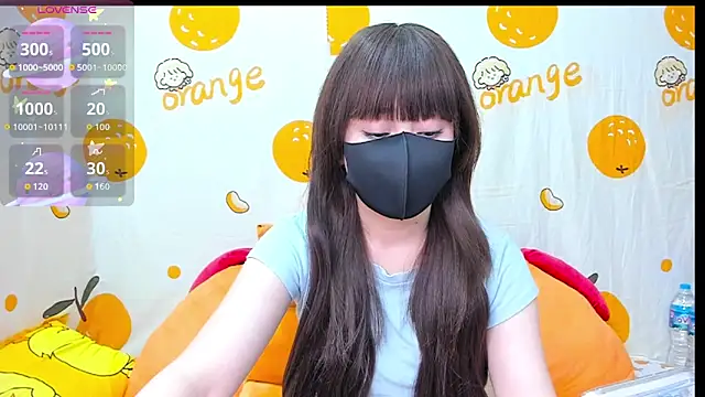 alonelove   online show from 2, 11, 2025