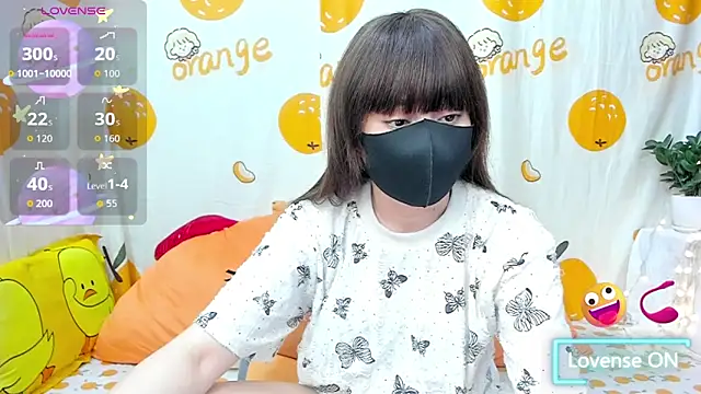 alonelove   online show from 17, 4, 2026