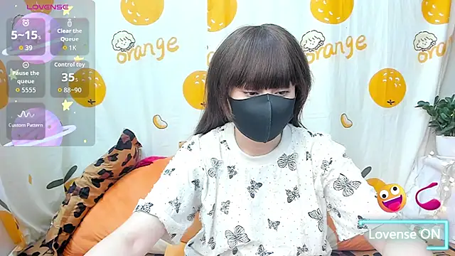 alonelove   online show from 23, 4, 2026