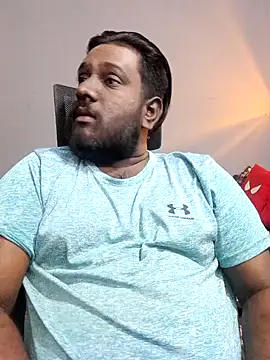 Rayansmith  online show from 25, 2, 2025