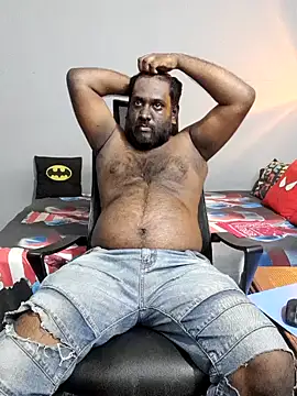 Rayansmith  online show from 6, 3, 2025