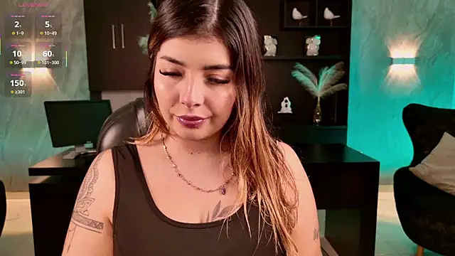 LisaMonroe  online show from 20, 9, 2025