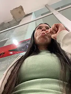 Snapshot of dominantandsubmissiveshow chatting on 19, 12, 2024 dominantandsubmissiveshow online show from 19, 12, 2024