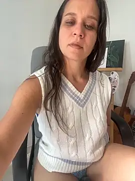 Snapshot of hotcookie28 chatting on 11, 10, 2025 hotcookie28 online show from 11, 10, 2025