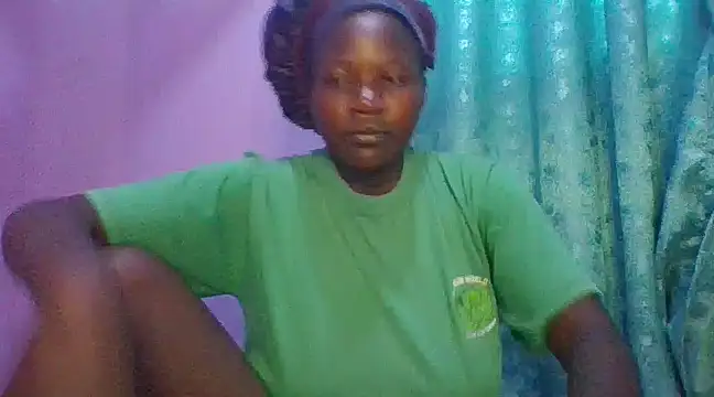 prettychic5 online show from 6, 3, 2025