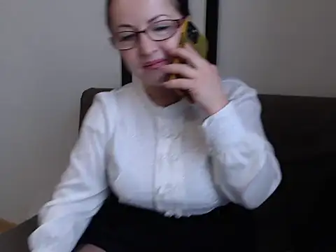 Alma44 online show from 19, 11, 2025