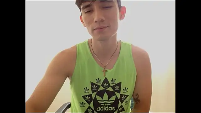 Snapshot of ChicoMaloFfF chatting on 20, 12, 2025 ChicoMaloFfF online show from 20, 12, 2025