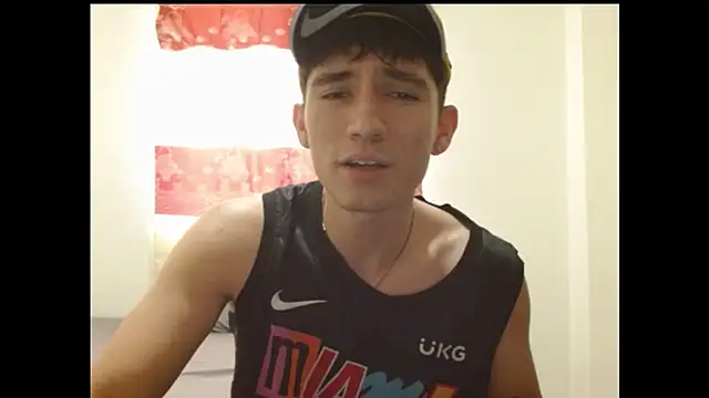 Snapshot of ChicoMaloFfF chatting on 9, 1, 2026 ChicoMaloFfF online show from 9, 1, 2026