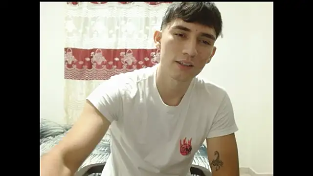 Snapshot of ChicoMaloFfF chatting on 1, 2, 2026 ChicoMaloFfF online show from 1, 2, 2026