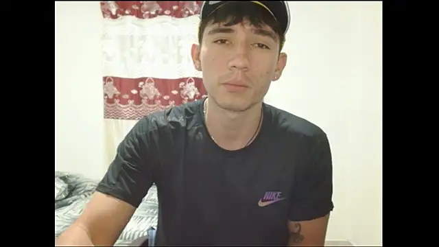 Snapshot of ChicoMaloFfF chatting on 12, 2, 2026 ChicoMaloFfF online show from 12, 2, 2026