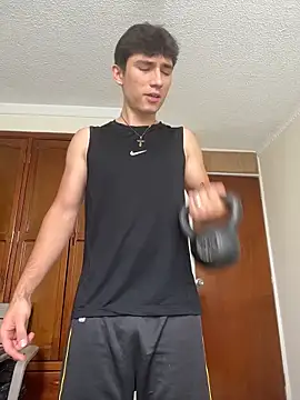 Snapshot of ChicoMaloFfF chatting on 6, 3, 2026 ChicoMaloFfF online show from 6, 3, 2026