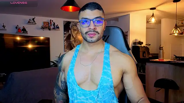 Snapshot of Michael_Diamond chatting on 16, 5, 2026 Michael Diamond online show from 16, 5, 2026
