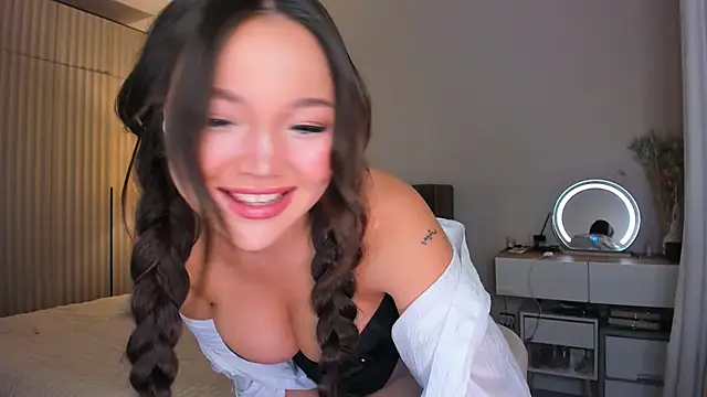 Snapshot of Anni__cute chatting on 4, 6, 2026 Anni cute online show from 4, 6, 2026