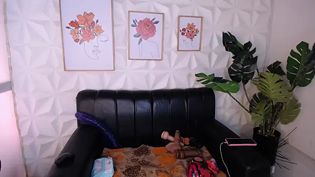 Valentinaa mature online show from 7, 3, 2026