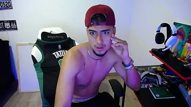 Snapshot of matias_bianco chatting on 29, 11, 2025 matias bianco online show from 29, 11, 2025