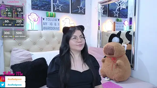 AnnaRedgrave online show from 5, 12, 2025