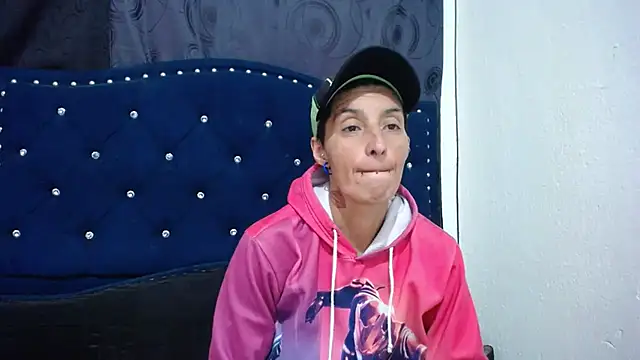 Snapshot of anyu1306 chatting on 16, 3, 2025 anyu1306 online show from 16, 3, 2025