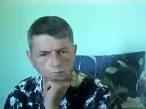 Snapshot of czarek888 chatting on 6, 6, 2026 czarek888 online show from 6, 6, 2026