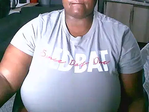Snapshot of DarkBbw201 chatting on 6, 3, 2025 DarkBbw201 online show from 6, 3, 2025