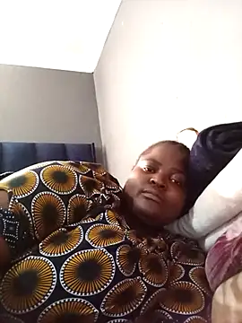 Snapshot of DarkBbw201 chatting on 12, 11, 2025 DarkBbw201 online show from 12, 11, 2025