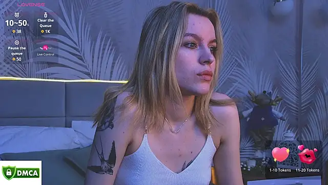 Snapshot of AmaliaBell chatting on 7, 1, 2025 AmaliaBell online show from 7, 1, 2025