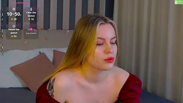 Snapshot of AmaliaBell chatting on 12, 1, 2026 AmaliaBell online show from 12, 1, 2026