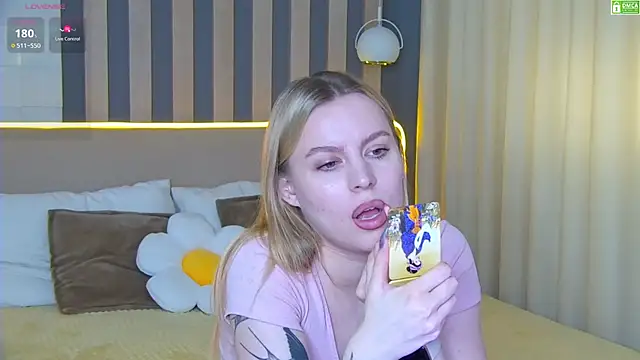 AmaliaBell online show from 17, 6, 2026