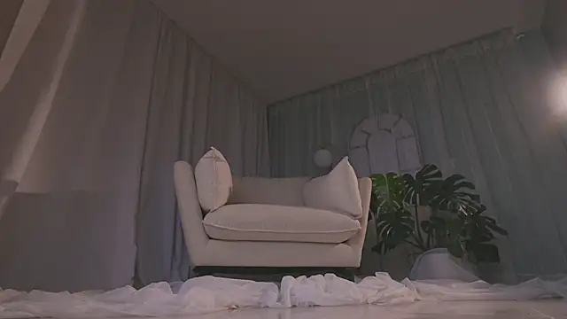 AmyArmstrong online show from 21, 4, 2026