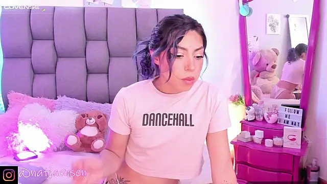 natalie jaensen online show from 7, 12, 2024