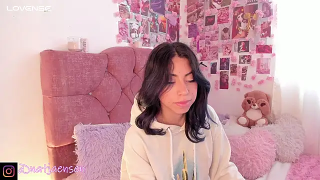 natalie jaensen online show from 14, 2, 2025