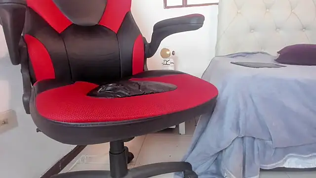 oliver price1 online show from 25, 4, 2026