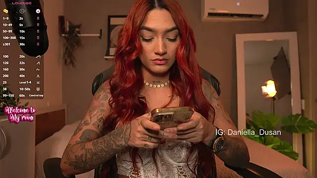 DaniDusan  online show from 5, 12, 2024