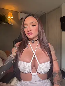 Snapshot of DaniDusan_ chatting on 13, 7, 2026 DaniDusan online show from 13, 7, 2026