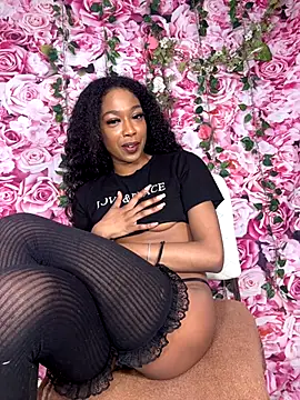 mismialove online show from 29, 9, 2025