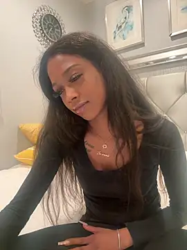 Snapshot of mismialove chatting on 2, 5, 2026 mismialove online show from 2, 5, 2026