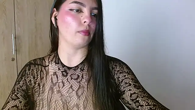 Snapshot of susan_smith18 chatting on 7, 7, 2026 susan smith18 online show from 7, 7, 2026