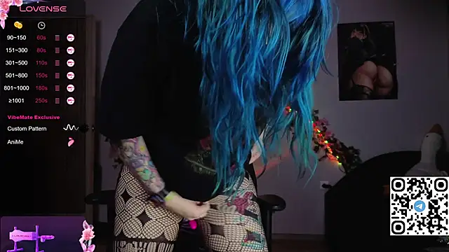 Snapshot of Silvia_Santorskii chatting on 6, 10, 2025 Silvia Santorskii online show from 6, 10, 2025