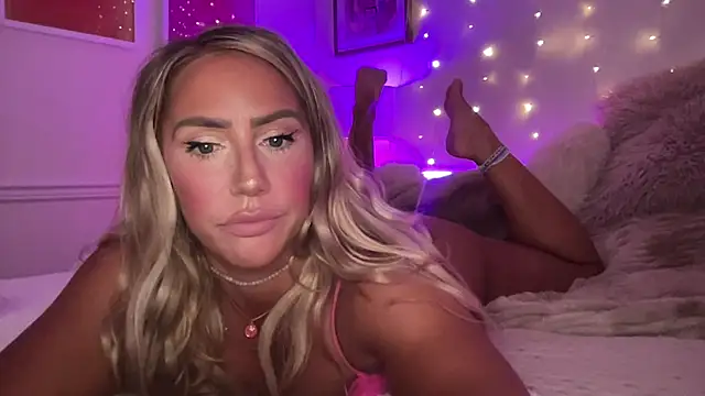 Fitnessbabe69 online show from 21, 7, 2026